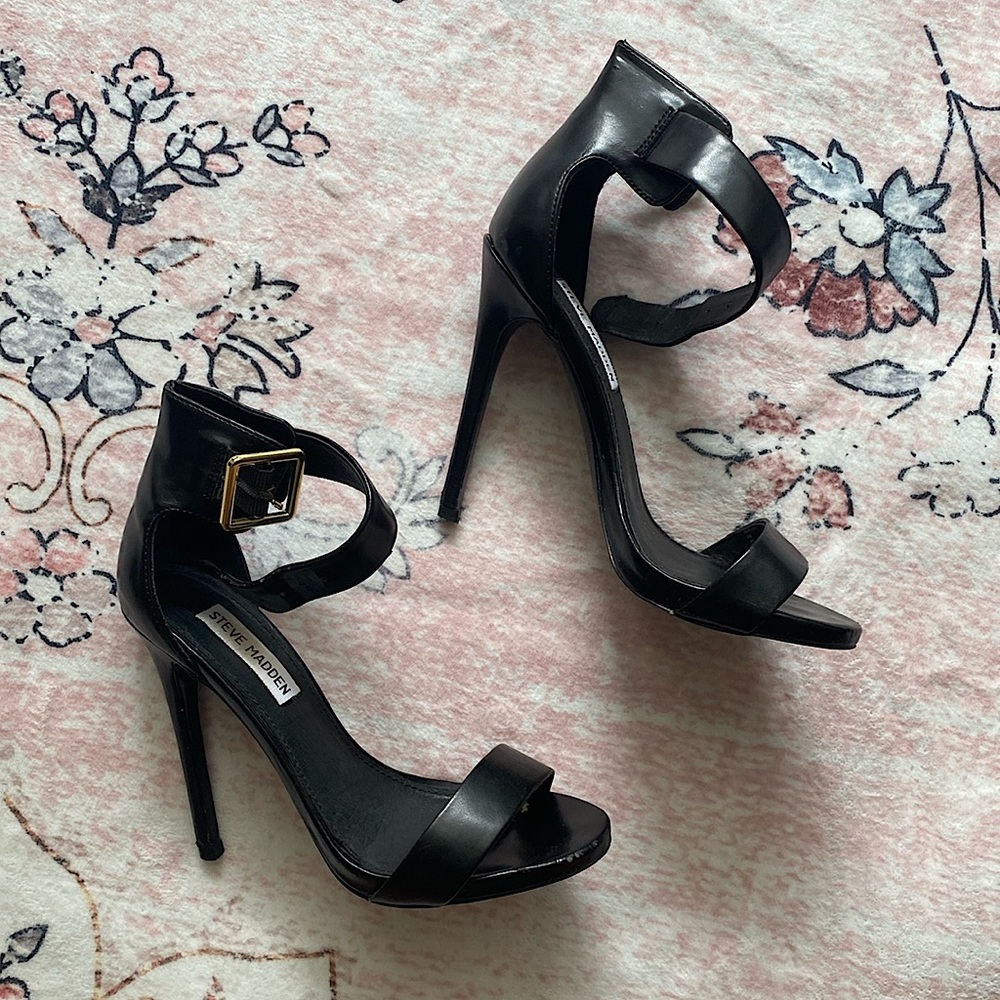 Steve Madden heels